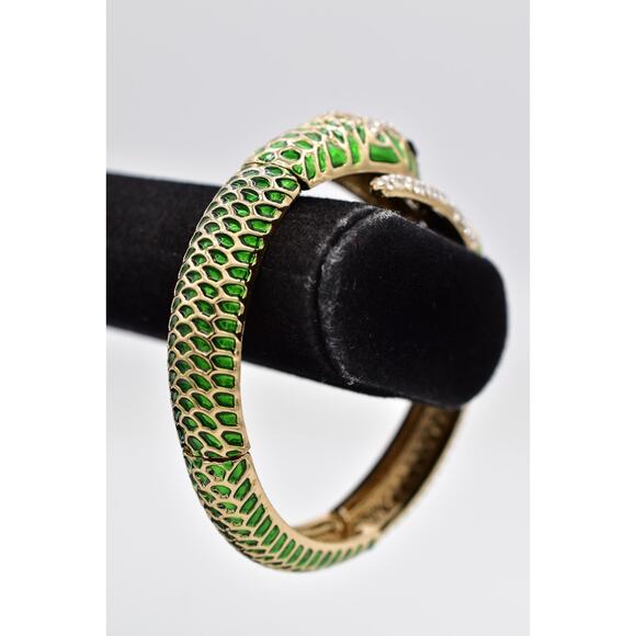 Vintage Green Enamel Snake Bracelet Rhinestone Eyes Hinged Gold Serpent 90s BinO - Picture 4 of 12